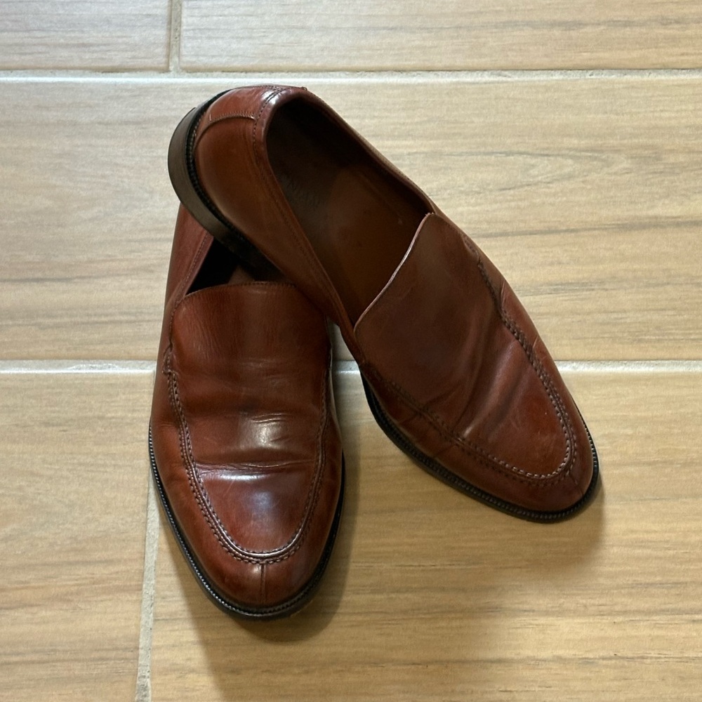 Bostonian Classic Brown Leather Loafers